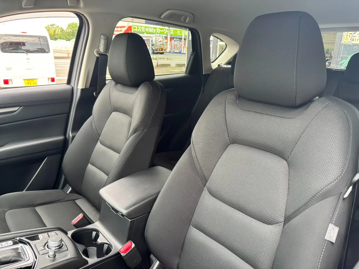 運転席及び助手席 現金 オートローン対応 自社ローン 信用回復ローン