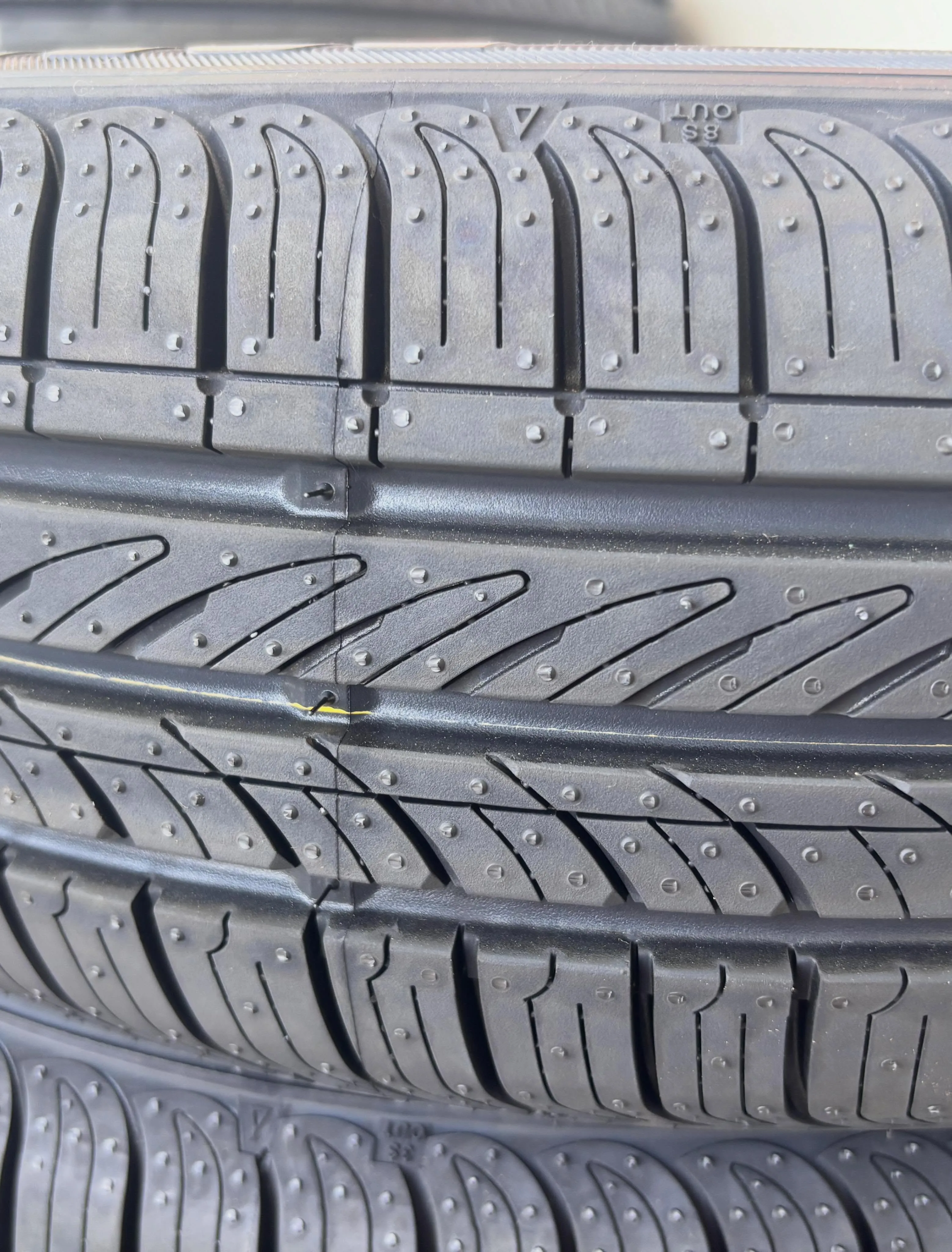 狭山市中古車販売店CarShop FACT.🚗